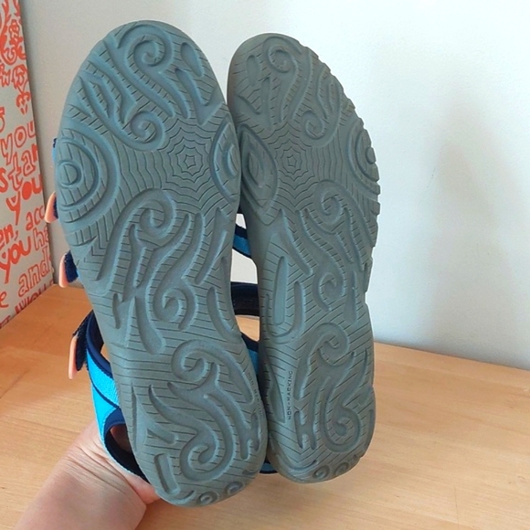 Teva Tirra sandal - Picture 8 of 12